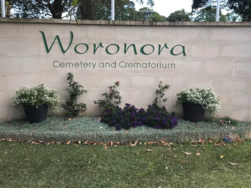4. Woronora cemetery 2